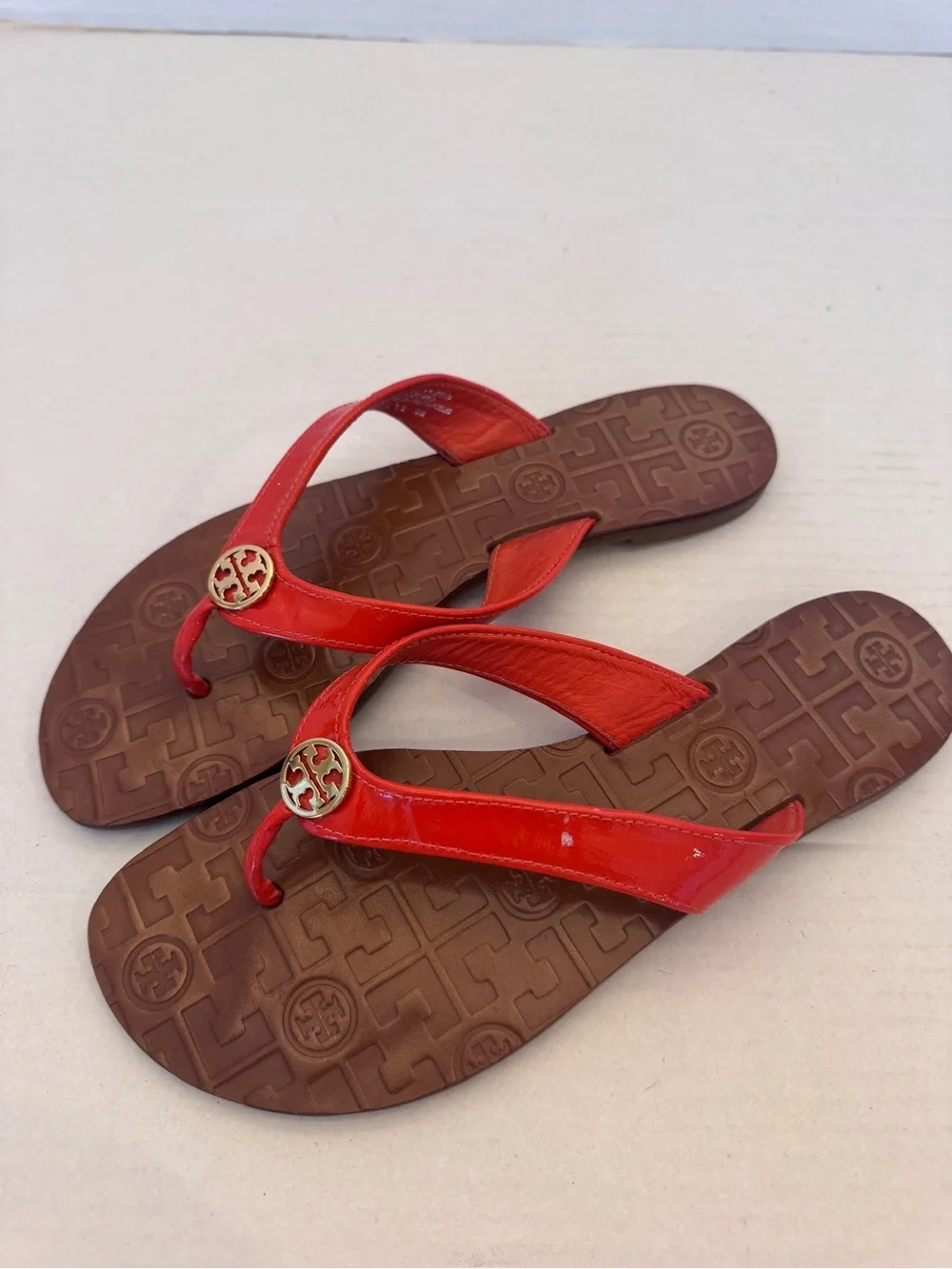 Tory Burch Womens 8M Thora Patent Leather Thong Flip Flops Flats Red Summer Pool